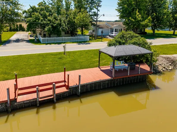 2861 N County Road 198, Fremont, OH 43420