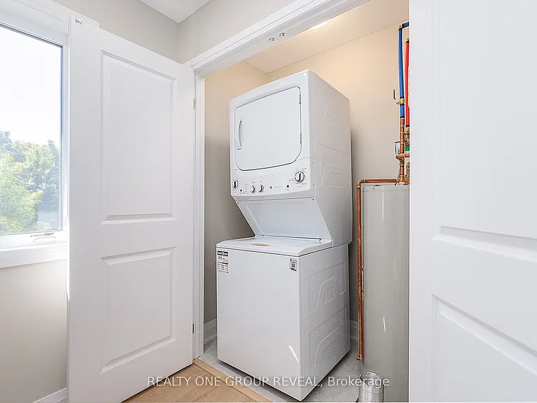 227 Grenfell St #3 — Photo 25