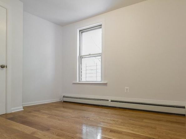 jersey-city-new-jersey-38907287 picture