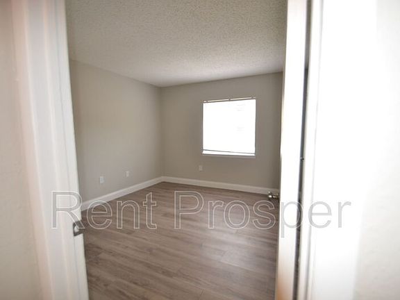 5th image of 4349 S Semoran Blvd APT 6
