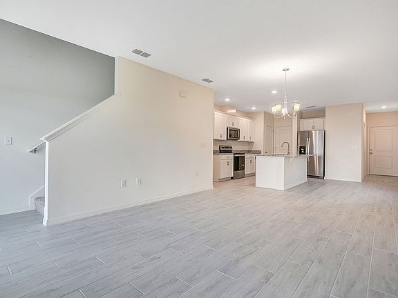 5th image of 1460 Mirabella Cir