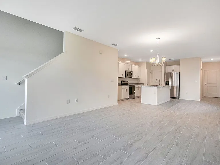 1460 Mirabella Cir — Photo 5