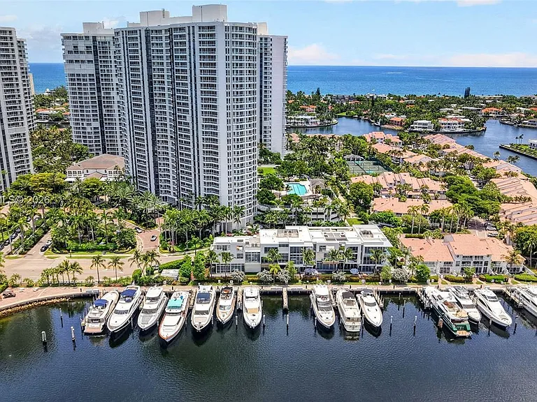 3750 Yacht Club Dr #Townhouse 5 — Photo 78