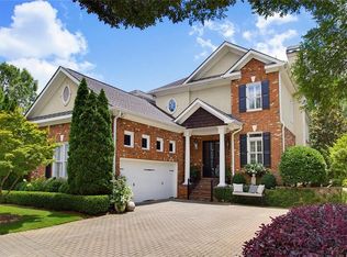 1053 Arbor Trce NE, Atlanta, GA 30319