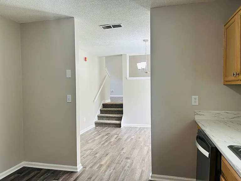 7018 New Dale Rd — Photo 8