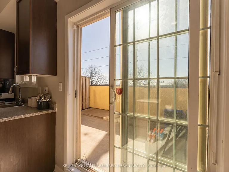 1250 Saint Martins Dr #14 — Photo 5