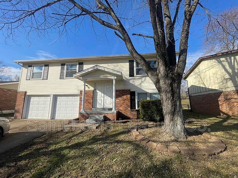 1st image of 2427 Periwinkle Ct