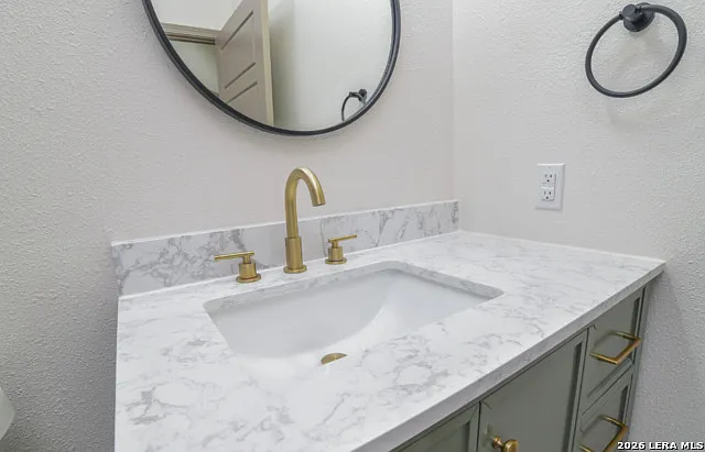222 E Lindbergh Blvd — Photo 14