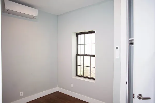 Rented by Brooklyn Group | media 6