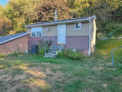 327 Fairview Rd, Chester, WV, 26034