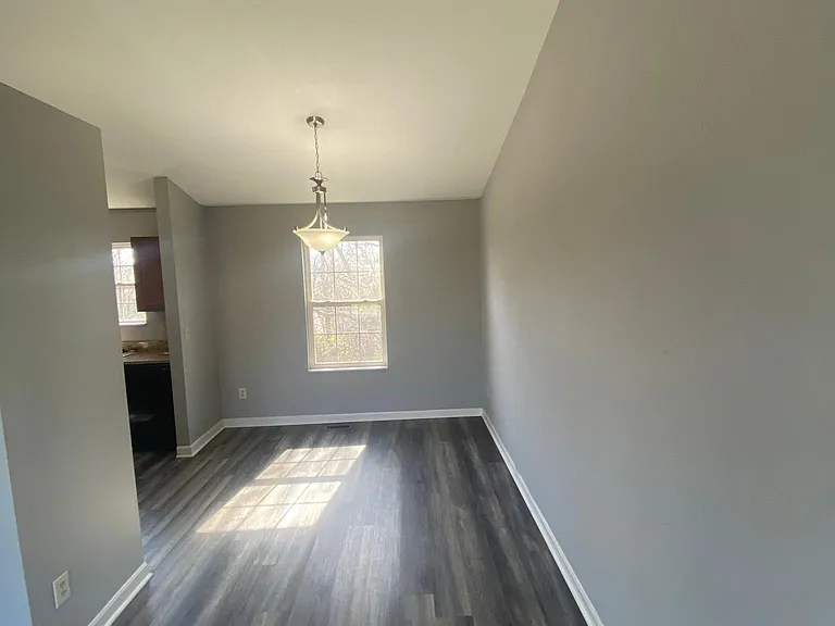 2509 Camellia Ct — Photo 3
