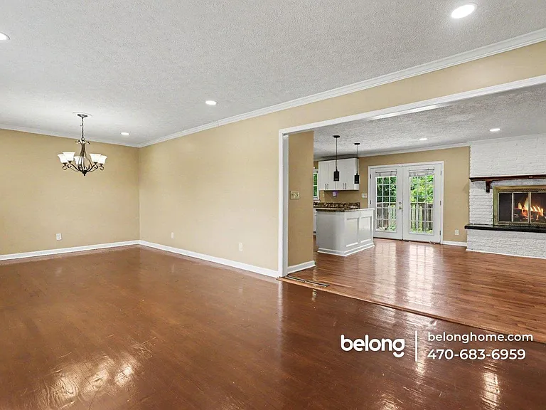 3126 Wesley Chapel Rd — Photo 3