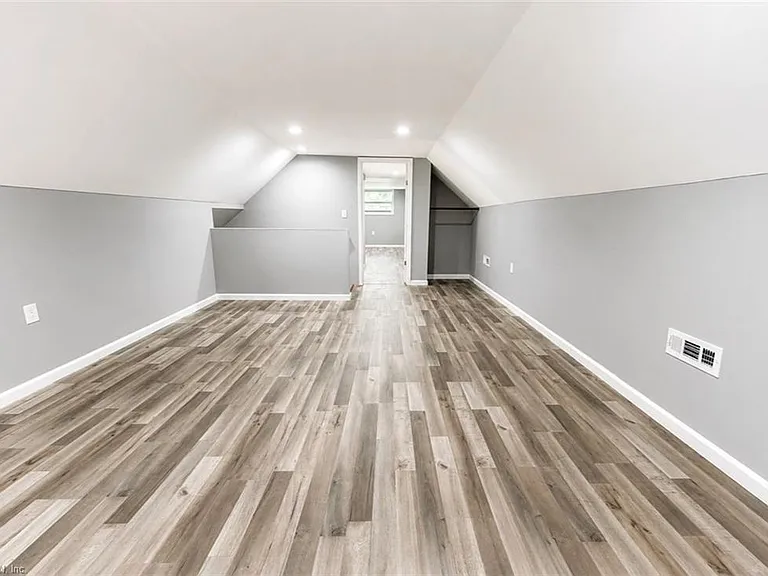 519 Beech Dr — Photo 24