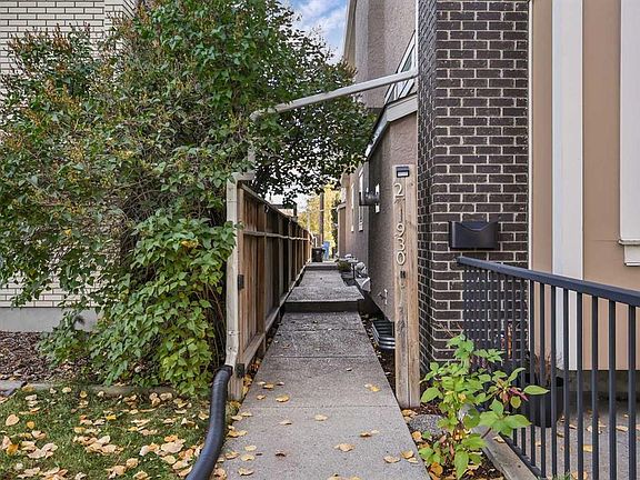 3rd image of 1930 W 35th St SW #2