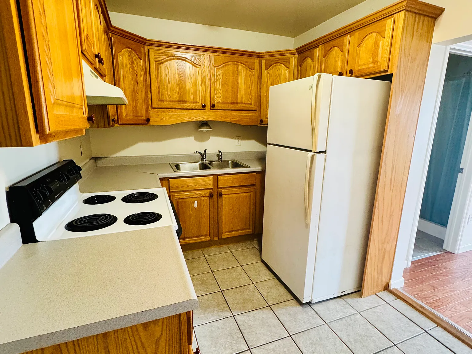 1 bed, $975 — Photo 2