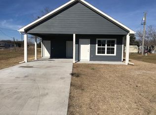 1020 Chesnut Ln, Cooper, TX 75432