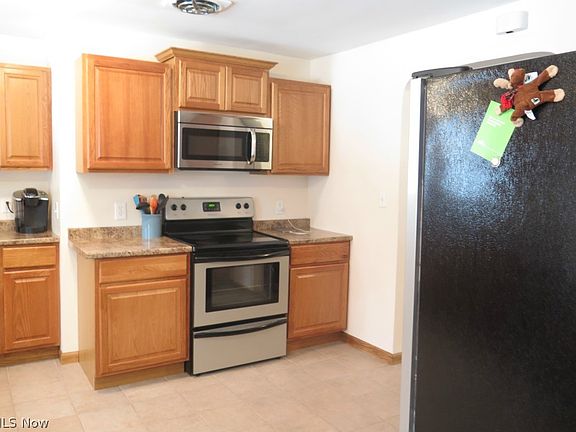 3rd image of 24112 Westwood Rd