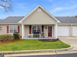 2982 Bentley Park Cir, Gainesville, GA 30504