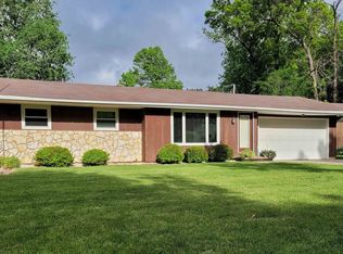 1235 Delray Dr, Green Bay, WI 54304