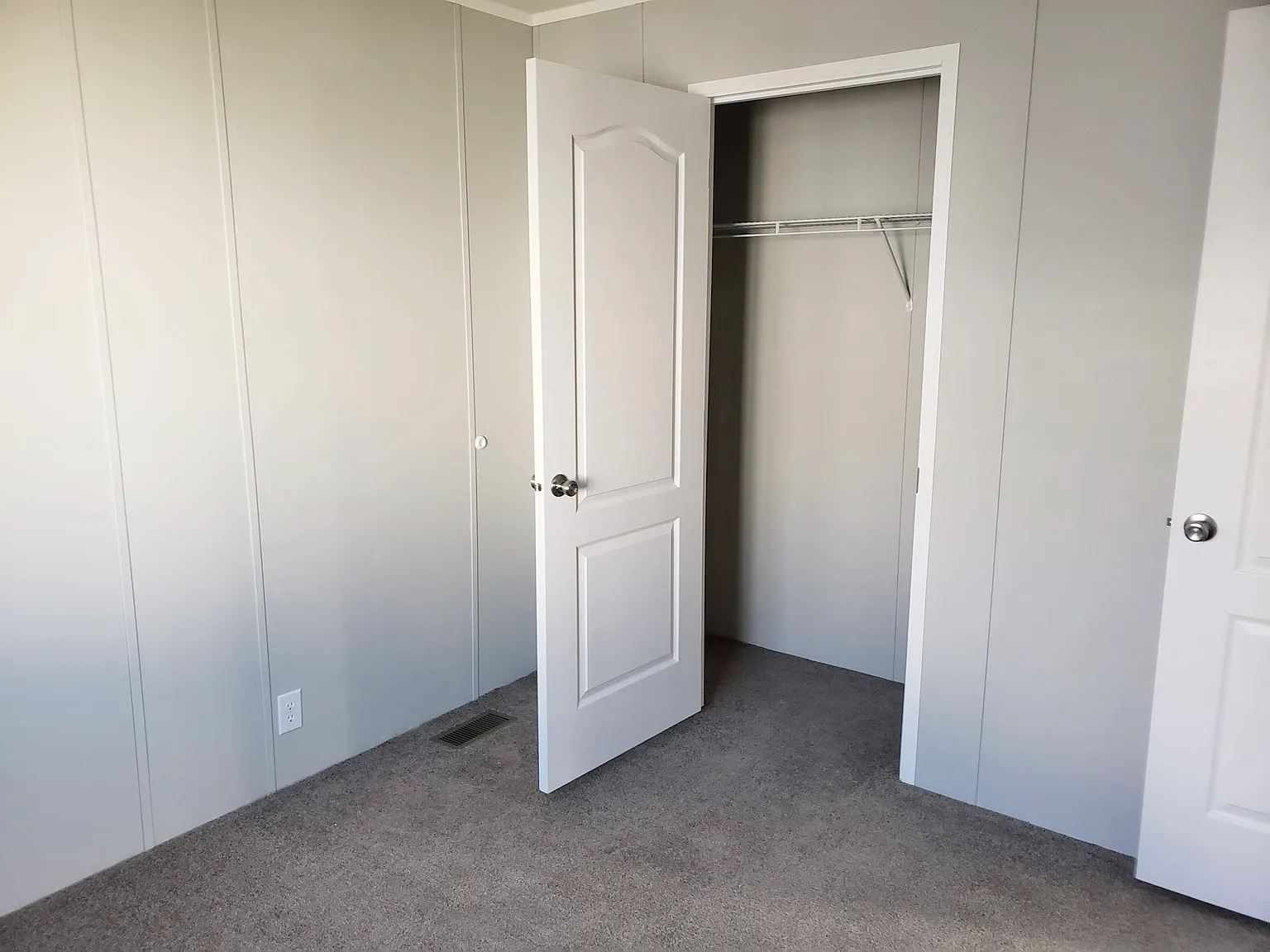 421 N 200 W - Tooele, UT — Photo 4