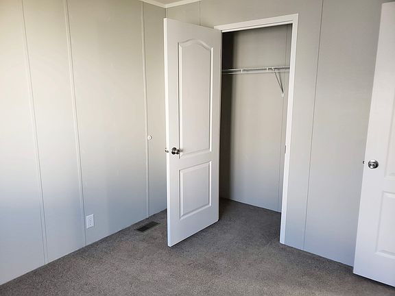 4th image of 421 N 200 W #2