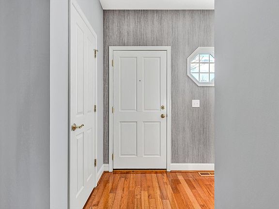 4th image of 100 Village Green Dr Lot 19