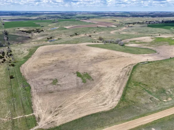 County Road 41, Herrick, SD 57538