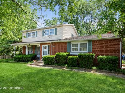 1601 Indian Hill Dr, Roselle, IL, 60172