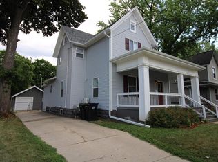 939 11th St, Beloit, WI 53511