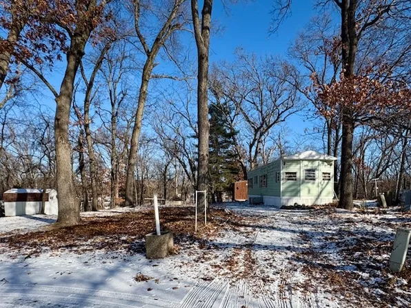 12/44&45 Woodhaven Dr E, Sublette, IL 61367