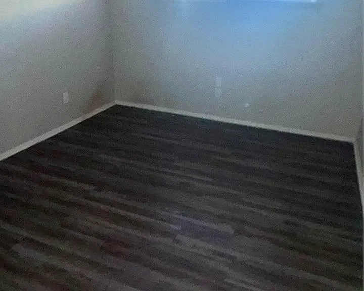 Unit Photo