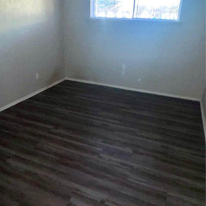 Unit Photo
