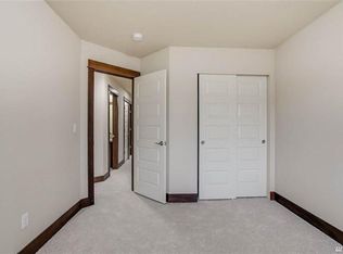 19616 4th Dr SE #1, Bothell, WA 98012