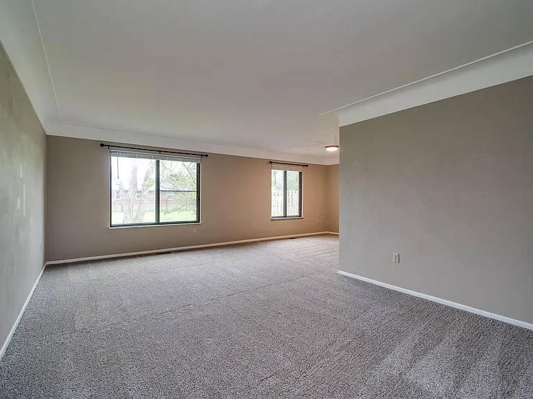 3789 Olde Willow Dr — Photo 7