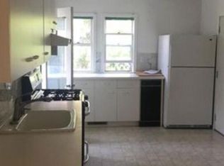 84 Euston Rd, Brighton, MA 02135