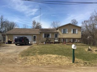 2396 Christner St, Burton, MI 48519