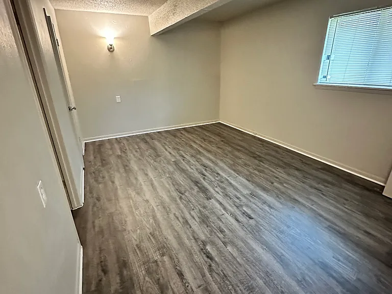 1500 Black Hill Dr #33 — Photo 1