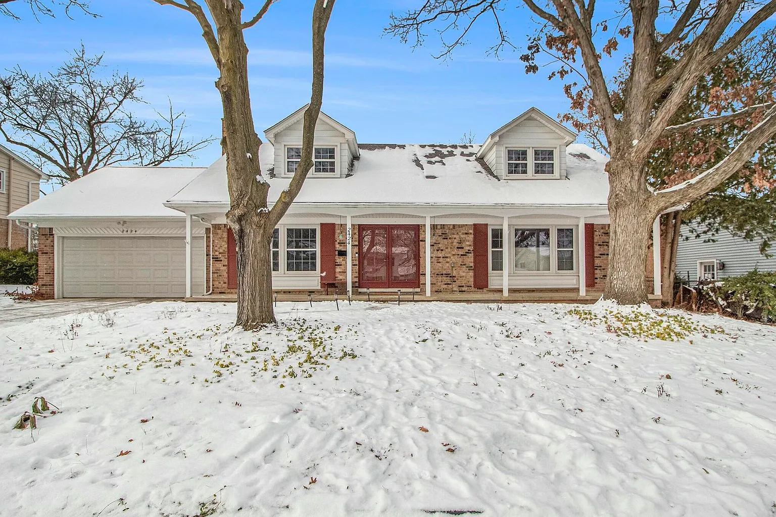 2424 Dundee Dr photo 1
