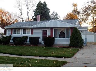 3325 Glenbrook Dr, Lansing, MI