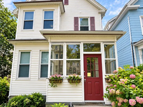 5 Essex St #2, Somerville, MA 02145