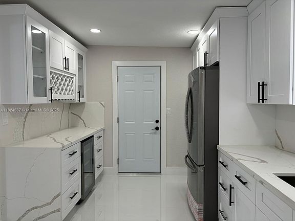 3rd image of 3609 SW 23rd St #3609