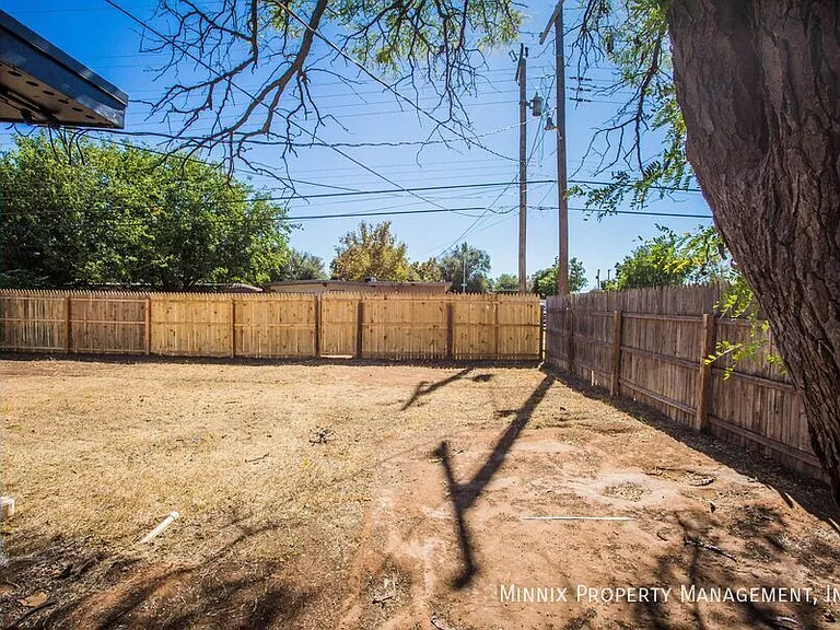 2725 63rd St #1 — Photo 7