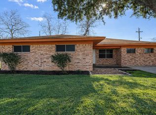 304 Frankie St, Wharton, TX 77488