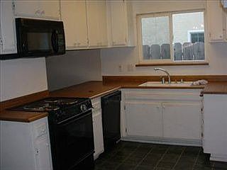 2nd image of 208 Whitethorn Dr