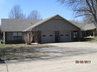 1112A Whipporwill Ln, Siloam Springs, AR 72761