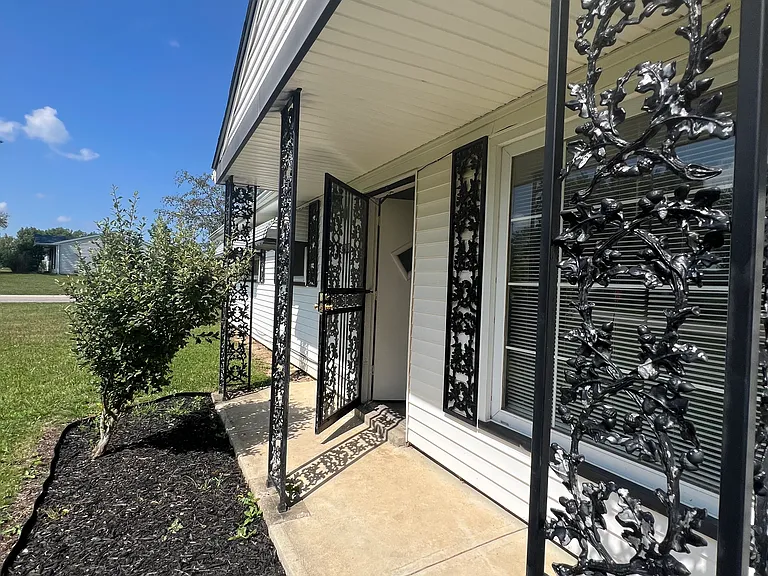 6289 Eldridge Blvd — Photo 5