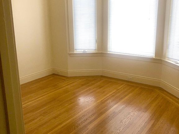 5th image of 2240 Balboa St #3