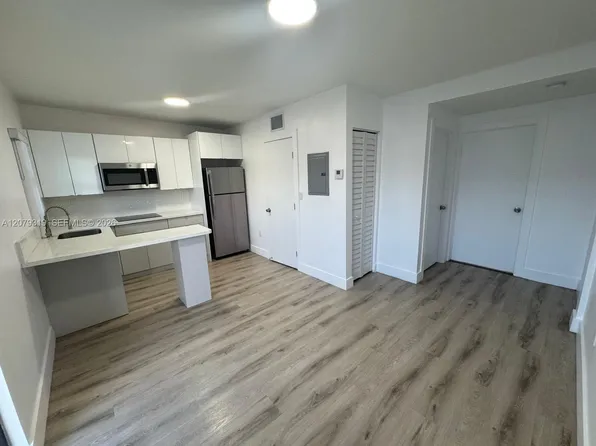 1969 NW 2nd Ct APT 9, Miami, FL 33136