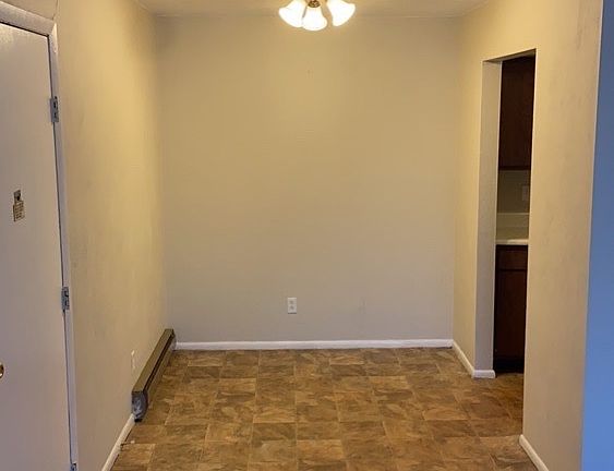 5th image of 4664 Burkhardt Ave APT K