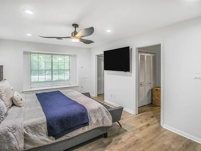 536 Oak Dr — Photo 17